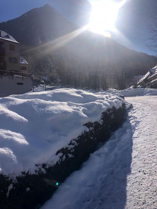 "La Cle Doree" Appartement Balcon Ensoleille Vue Montagne Wifi Cauterets Exteriér fotografie