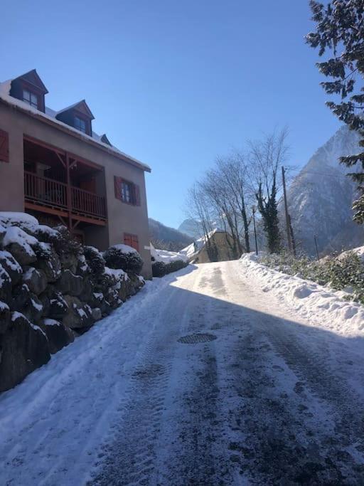 "La Cle Doree" Appartement Balcon Ensoleille Vue Montagne Wifi Cauterets Exteriér fotografie