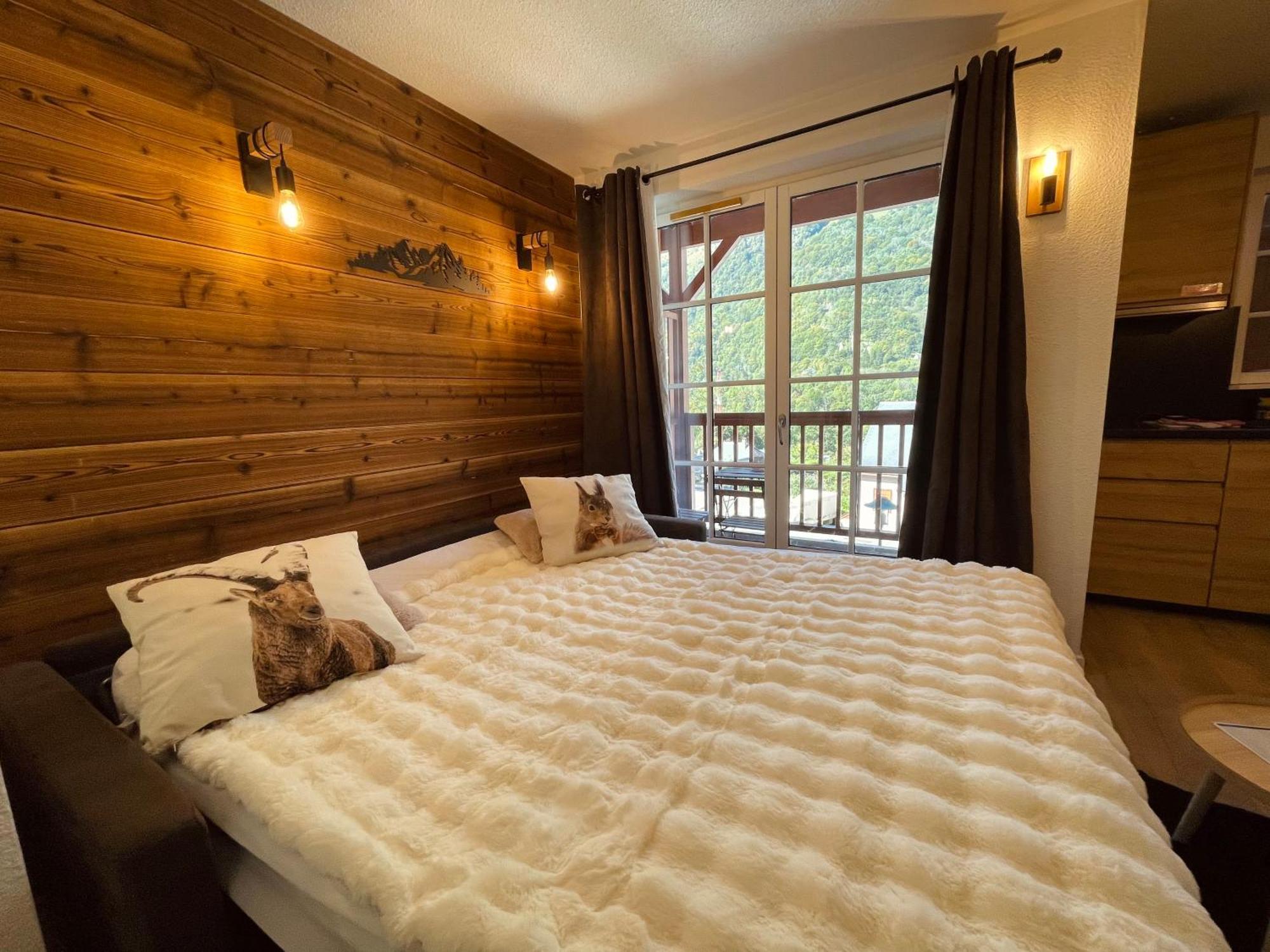 "La Cle Doree" Appartement Balcon Ensoleille Vue Montagne Wifi Cauterets Exteriér fotografie